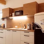 Bachbett - Modernes Gaestehaus Im Salzkammergut Bad Ischl
