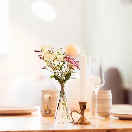 Bachbett - Modernes Gaestehaus Im Salzkammergut * باد اسشي