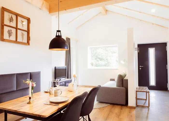 Bachbett - Modernes Gaestehaus Im Salzkammergut *